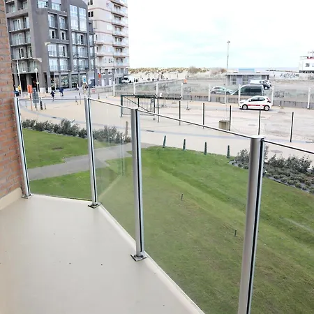 Den Oever Iv 0101 With Beautiful Sea Views Apartment Nieuwpoort